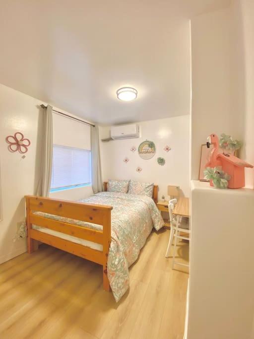 Pink Cozy House 2 Bedrooms Розмид Экстерьер фото